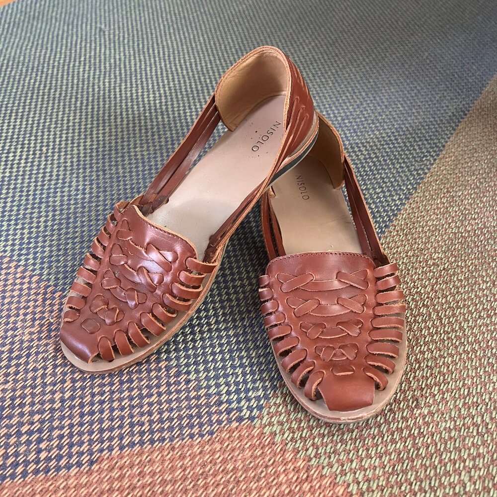 Nisolo Women's Huarache Sandal in Brandy